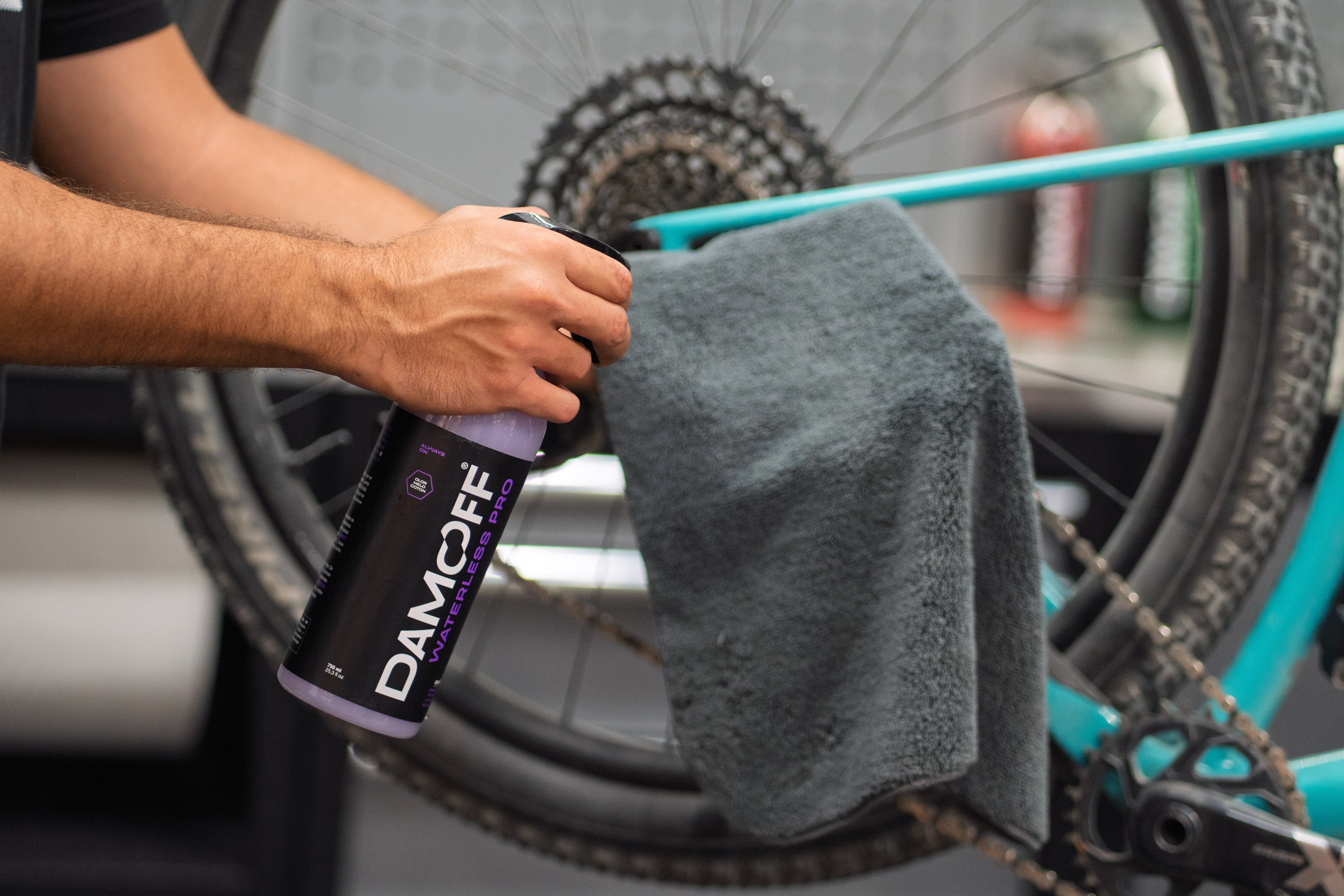 Damoff Waterless Pro: la forma más rápida y eficaz de limpiar tu bicicleta sin agua